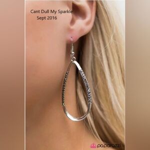 Vintage paparazzi earrings